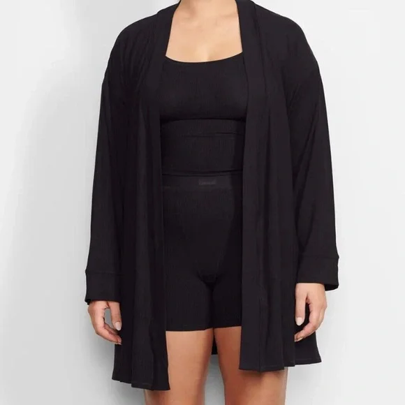 SKIMS Soft Lounge Robe Cardigan Black Onyx Medium - Picture 2 of 5